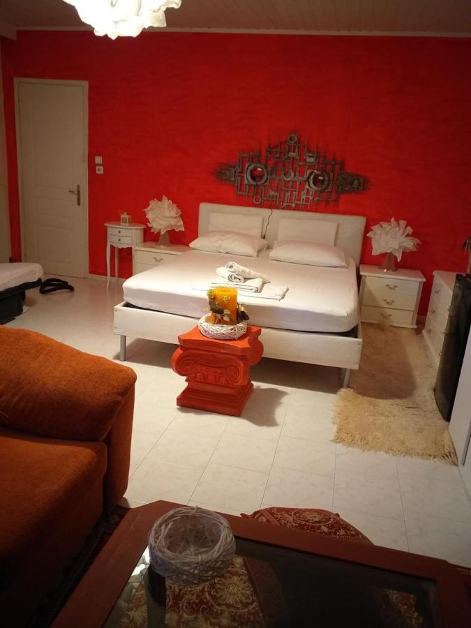 Roulas Cozy Apartments Artemida  Dış mekan fotoğraf